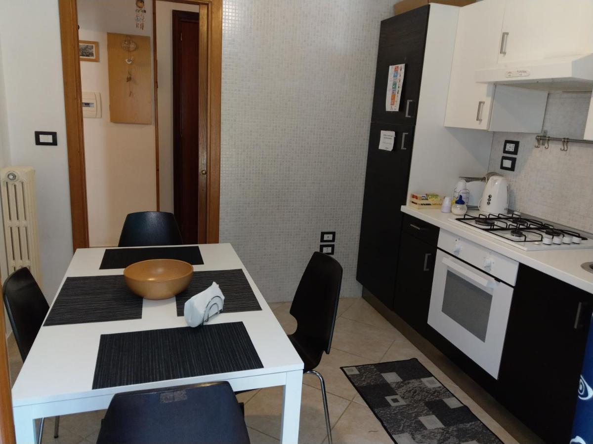 Appartamento Mercatello Salernes Extérieur photo